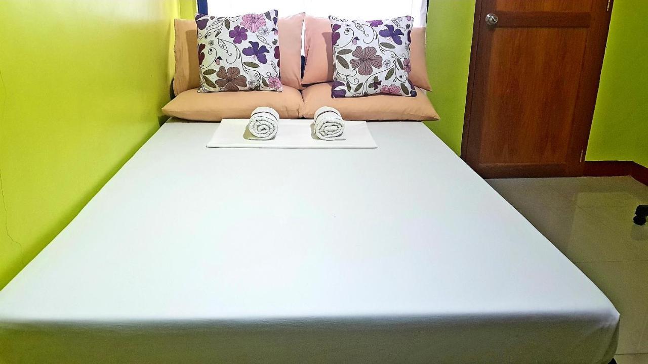 Amelia Homestay Puerto Princesa Eksteriør billede